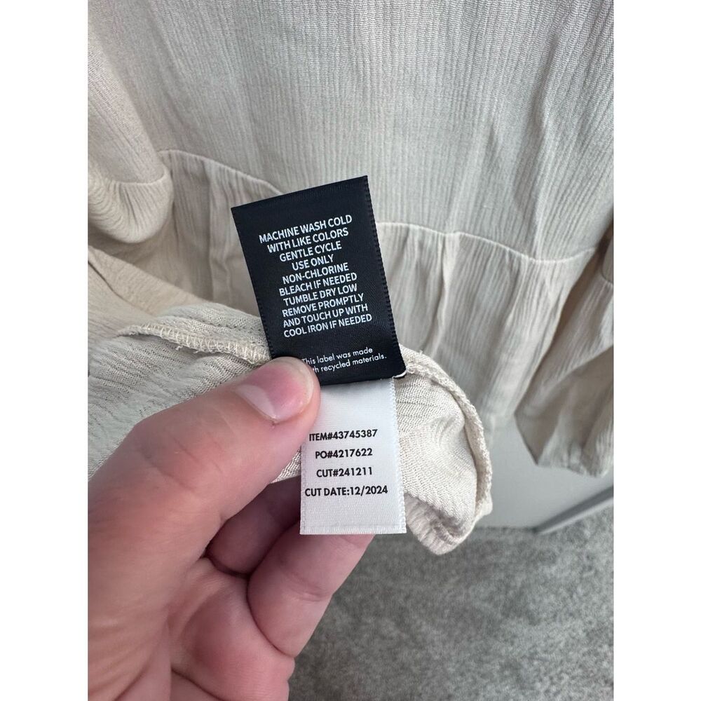 NWT torrid Cream Lace-Trim Boho Crinkle Gauze Peplum Blouse - Size 1 - Picture 13 of 13